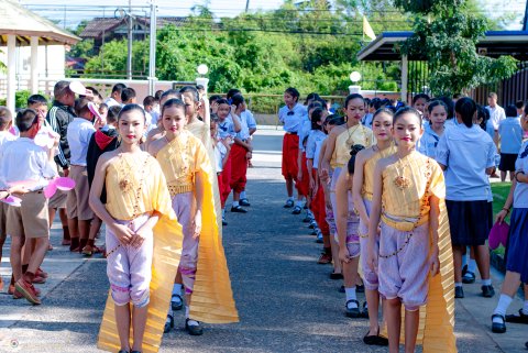 ศิษย์ขอกราบลาบูชาครูผู้มีพระคุณ (ครูกัลยา สวรรค์จุติ)