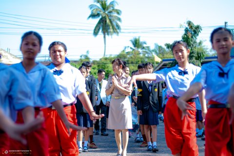 ศิษย์ขอกราบลาบูชาครูผู้มีพระคุณ (ครูกัลยา สวรรค์จุติ)