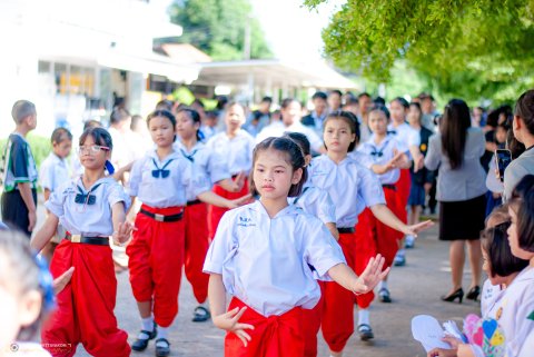 ศิษย์ขอกราบลาบูชาครูผู้มีพระคุณ (ครูกัลยา สวรรค์จุติ)