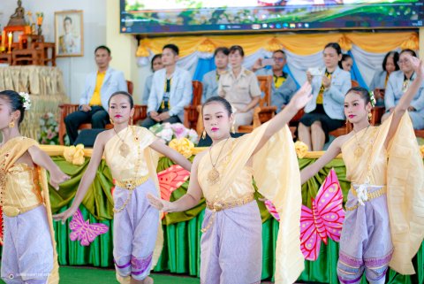 ศิษย์ขอกราบลาบูชาครูผู้มีพระคุณ (ครูกัลยา สวรรค์จุติ)